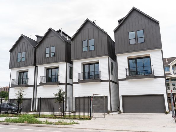 2428 Ella Boulevard, Houston TX 77008