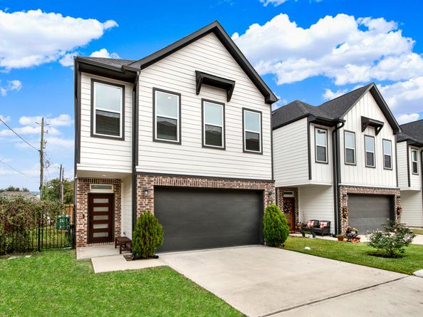 6635 Tc Jester Boulevard A, Houston TX 77007