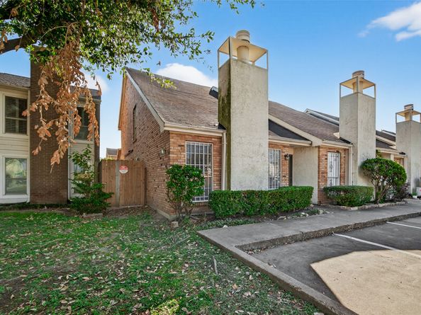 6201 Beverlyhill Street 1, Houston TX 77057