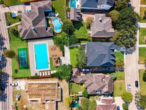 3735a Tartan Lane, Houston TX 77025