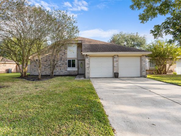 314 Village Creek Drive, Houston TX 77598