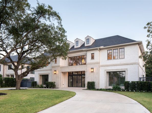 3653 Chevy Chase Drive, Houston TX 77019