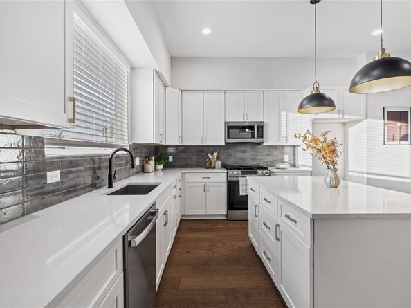 527 Moving meadows drive, Houston TX 77018