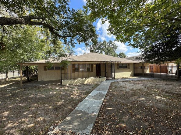 4718 Averill Street, Houston TX 77009