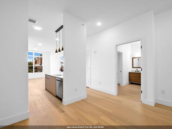 649 38th St P505, Union City NJ 07087