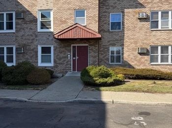 74 Riverview Ct