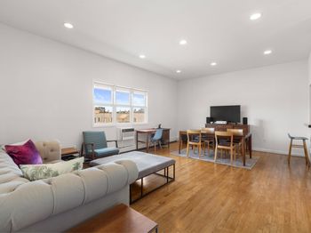 501 Adams St