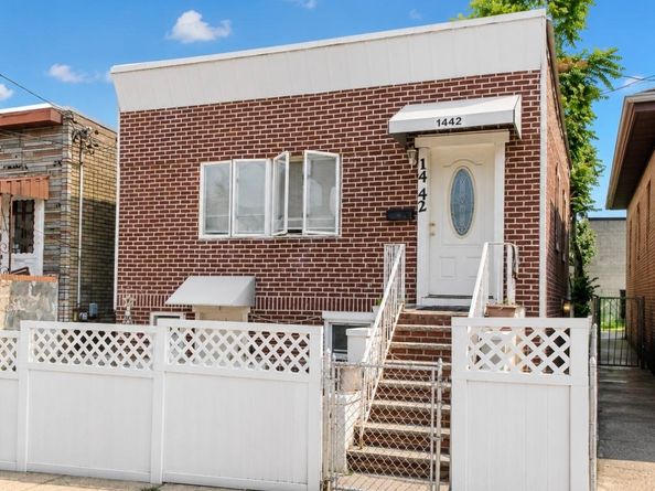 1442 44th St, North Bergen NJ 07047