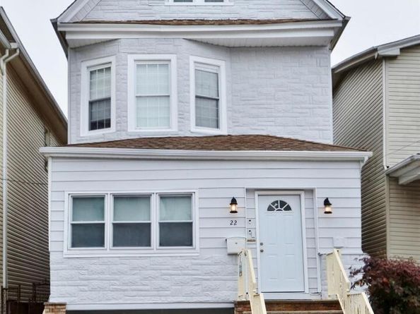 22 East 44th St, Bayonne NJ 07002