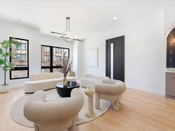 81 Lexington Ave
