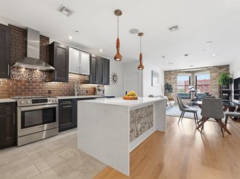 227 4th St