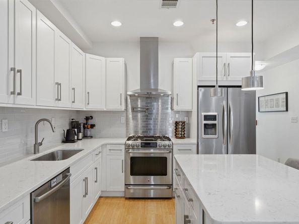 838 Park Ave 2, Hoboken NJ 07030