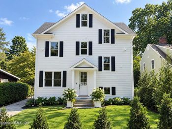 9 Maple Street
