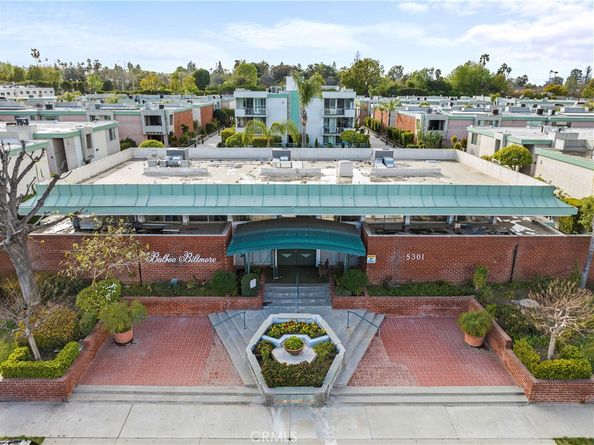 5301 Balboa Boulevard M4, Encino CA 91316