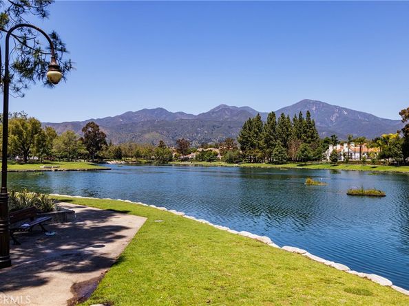 225 Montana Del Lago Drive, Rancho Santa Margarita CA 92688