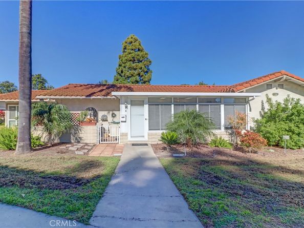 2273 Via Mariposa E C, Laguna Woods CA 92637