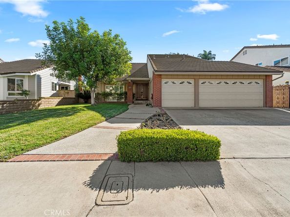 846 Mooncrest Circle, Brea CA 92821