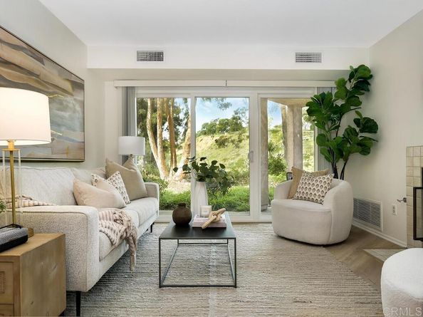 7263 Camino Degrazia 31, San Diego CA 92111