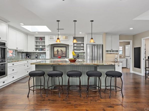 1239 San Julian Place, San Marcos CA 92078