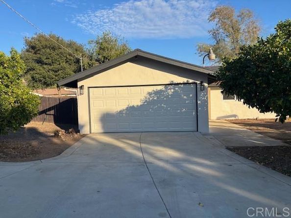 3032 Laurashawn Lane, Escondido CA 92026