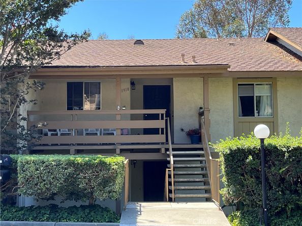 1916 FAIRWAY CIRCLE Drive, San Marcos CA 92078