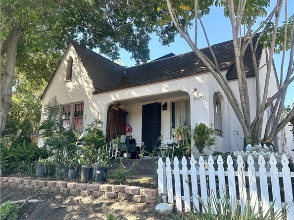 10857 La Mirada Boulevard, Whittier CA 90604