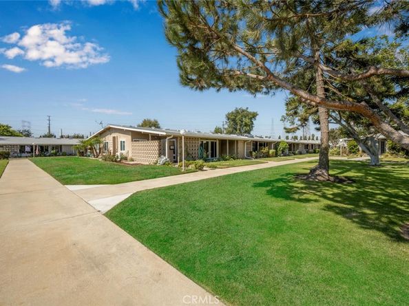 13160 Nassau Drive M9 211L, Seal Beach CA 90740