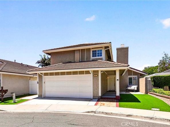 11 Charleston, Irvine CA 92620