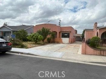 2728 Grand