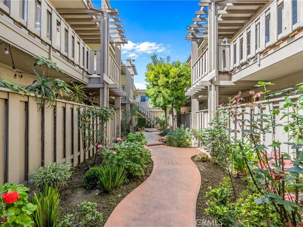 3245 Santa Fe 149, Long Beach CA 90810