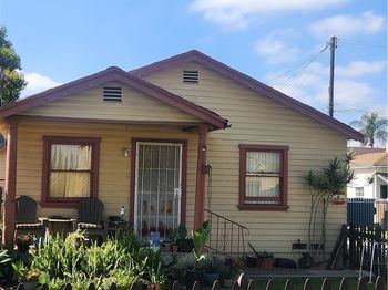 9724 Walnut