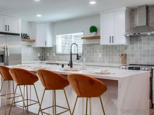 13113 Calle De Las Rosas, San Diego CA 92129