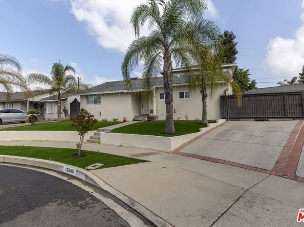 12643 Elkwood Street, North Hollywood CA 91605
