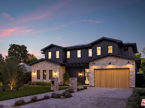 4828 Radford Avenue, Valley Village CA 91607