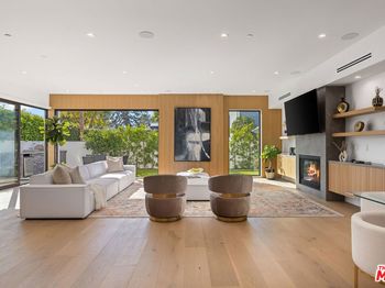 3021 Stanford Avenue