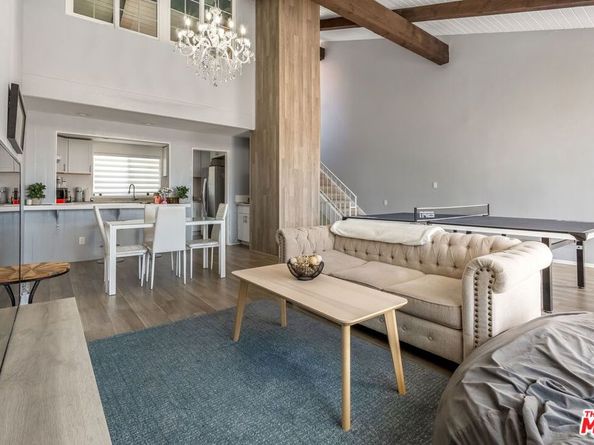 28390 Rey De Copas Lane, Malibu CA 90265