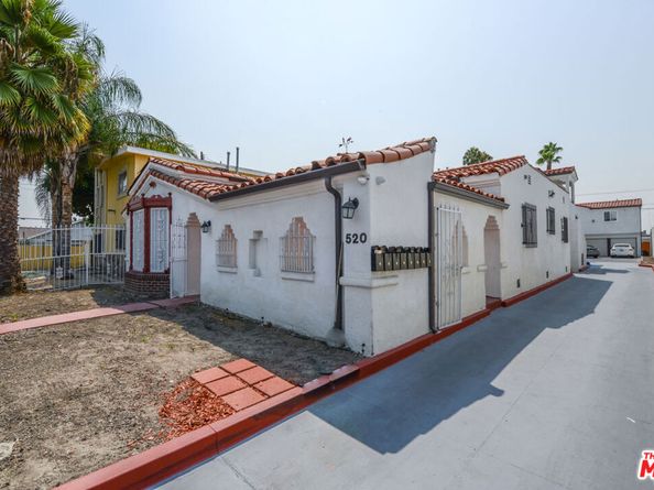 522 W 82nd Street, Los Angeles CA 90044