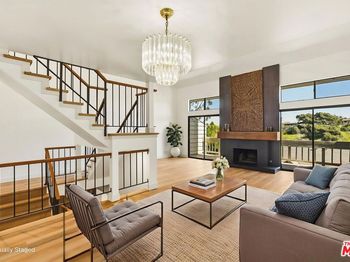 4660 Don Lorenzo Drive