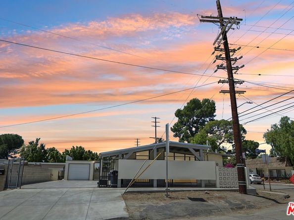 11100 Sheldon Street, Sun Valley CA 91352