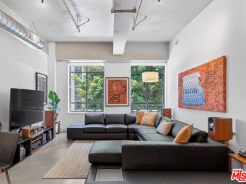 849 S Broadway