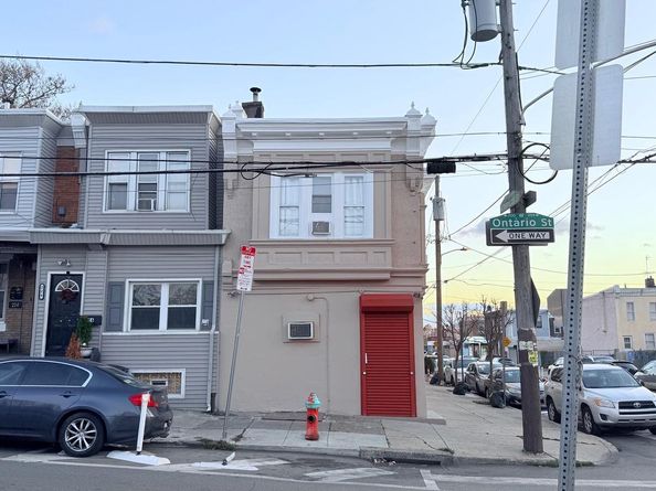 228 W Ontario Street, Philadelphia PA 19140