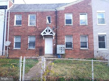 1409 Staples Street NE