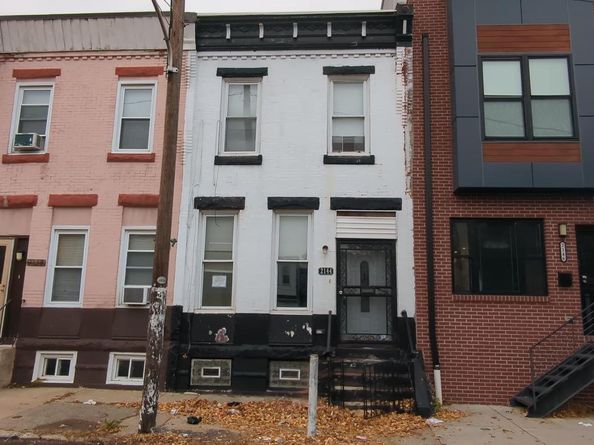 2144 Natrona, Philadelphia PA 19121