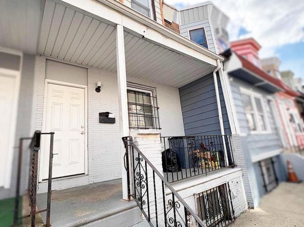 664 E Wensley Street, Philadelphia PA 19134