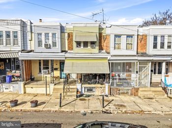 938 E Russell Street