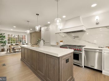 4827 Sedgwick Street NW