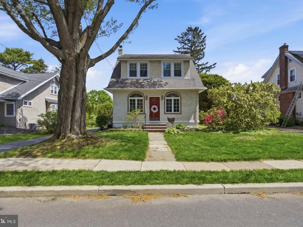 43 Lownes Lane, Springfield PA 19064