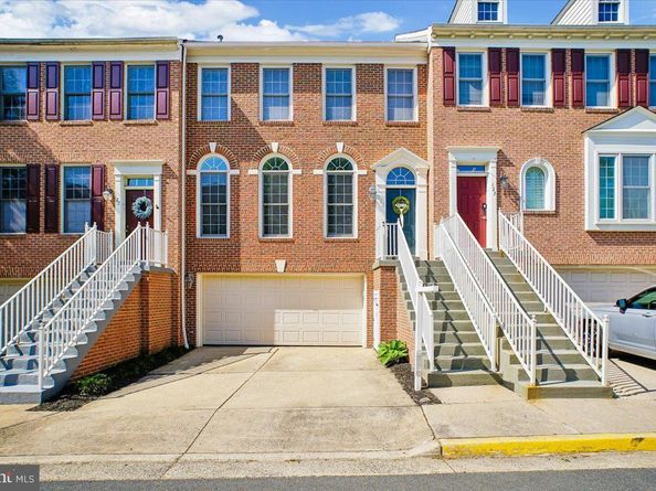 125 Carter Court SW, Vienna VA 22180