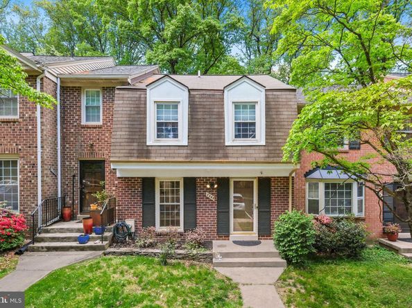 7344 Greentree Road, Bethesda MD 20817