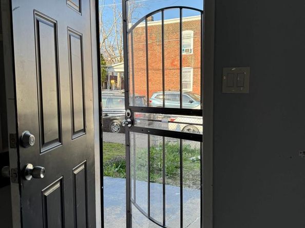 2130 E Cheltenham Avenue, Philadelphia PA 19124